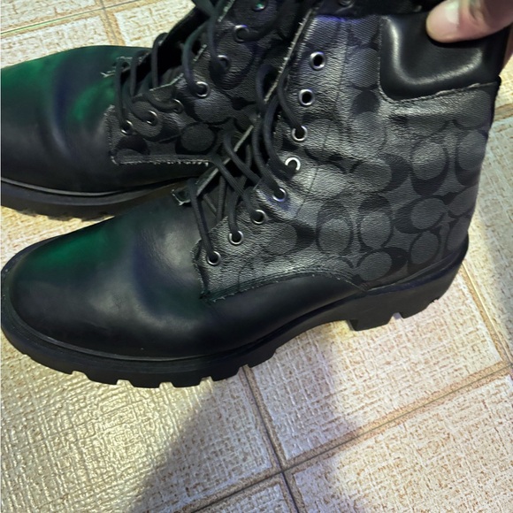 Authentic COACH military combat boot. Size 11.5. Laces and side zipper. - Picture 10 of 10